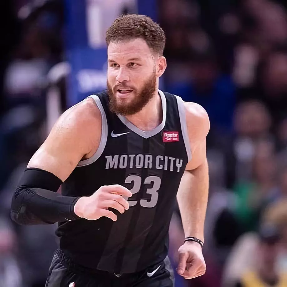 九游娱乐官网 -关键时刻体能课后，罗马单刀错失备战全明星赛，悬念犹存，训练强度明显提升的简单介绍