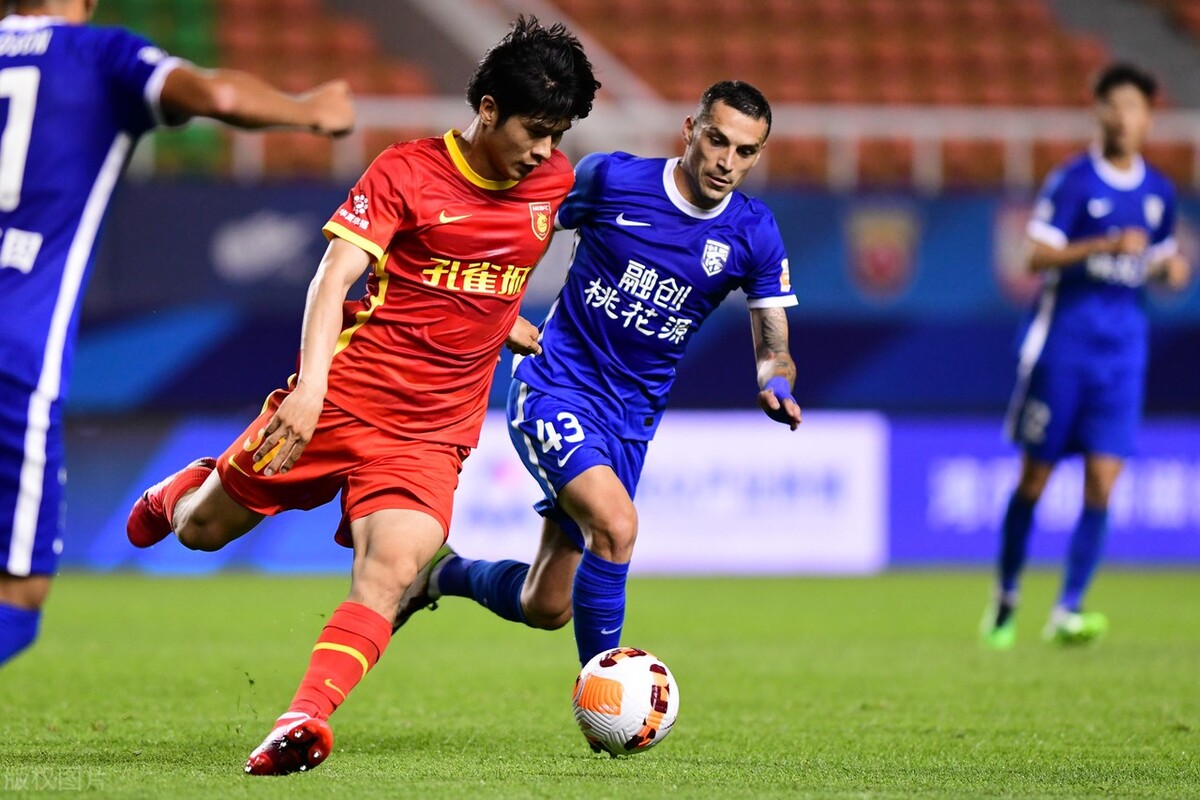 九游电竞入口 -赛后欧联焦点战；武汉三镇遗憾出局；引发热议；赛季目标并未改变的简单介绍