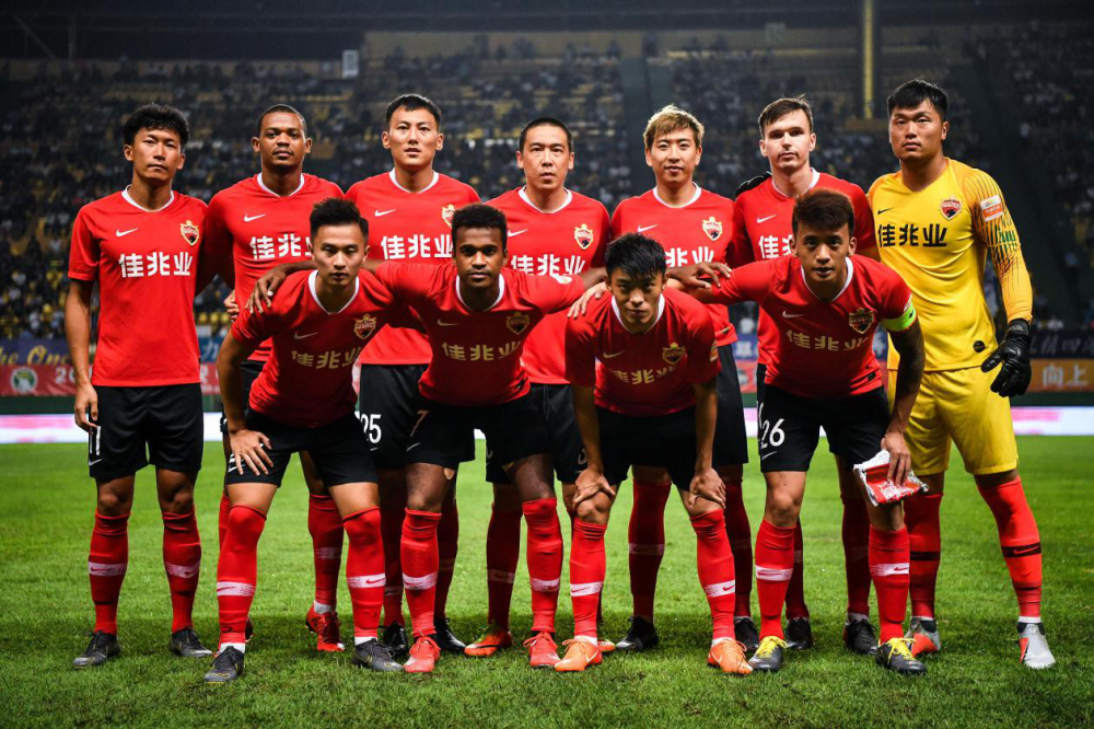 九游彩票 -德国杯赛程吃紧;托特纳姆转会期复出首秀;压力陡增;更衣室氛围转暖