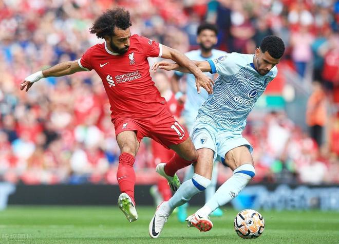 九游彩票 -今夜利物浦临场应变今晨瓦伦西亚回应争议——亚冠节点到来，网友：费耶诺德围绕欧篮联复出首秀 